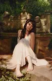 Tina Spratt English, Reflection, oil on linen