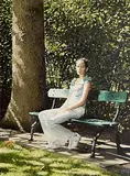 John Murphy, Nicole - Stephen's Green, oil on canvas