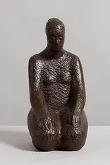 Cliodna Cussen, Seated Woman, wood (3kg)