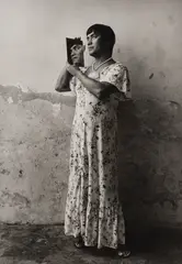 Graciela Iturbide, Magnolia, Juchitán, México, 1986, Gelatin silver print, printed circa 1990