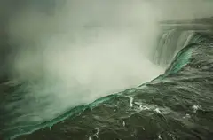 Annie Leibovitz, Niagara Falls, Ontario, Canada, 2009, Archival pigment print, printed 2011