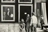 Elliott Erwitt, British Museum, London, 1995, Gelatin silver print