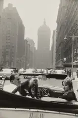 Garry Winogrand, Park Avenue, 1959, Gelatin silver print, printed later