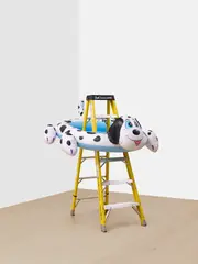 Jeff Koons, Dogpool Ladder, 2007–2011, polychromed aluminum and aluminum