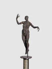 Javier Marín, Corazón corazoncito, 1996, bronze with steel and concrete base