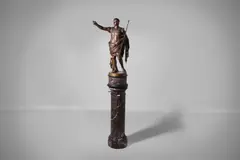 Augusto Röhrich, Augustus of Prima Porta,, raised on a rotating red marble column