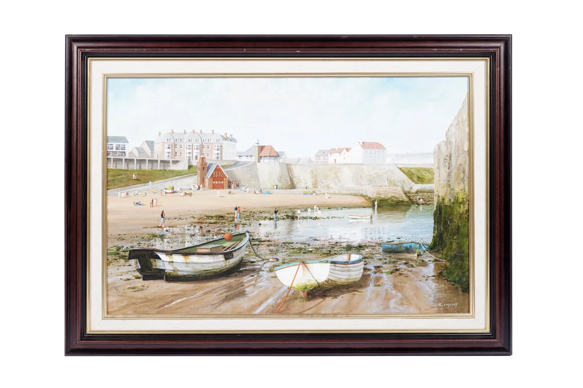Ivan Lindsay, Cullercoats beach, oil on canvas board
