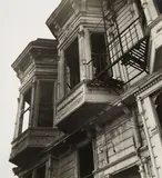 Dorothea Lange, Apartment Building