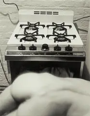 Robert Mapplethorpe, Untitled (Stove), c. 1970-73, Polaroid Photograph; notation 'PD36' in an unknown hand in pencil on the verso