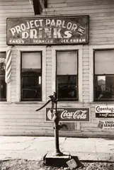 Arthur Rothstein, Fairfield, Montana, 1939, Gelatin silver print