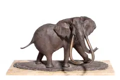 Robert Glen, Elephant Ahmed, 1971, bronze on marble plinth
