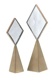 Magiscopes (2) by Feliciano Béjar, first incised 'Bejar' (at the bottom point of the glass), sold Jan 2013