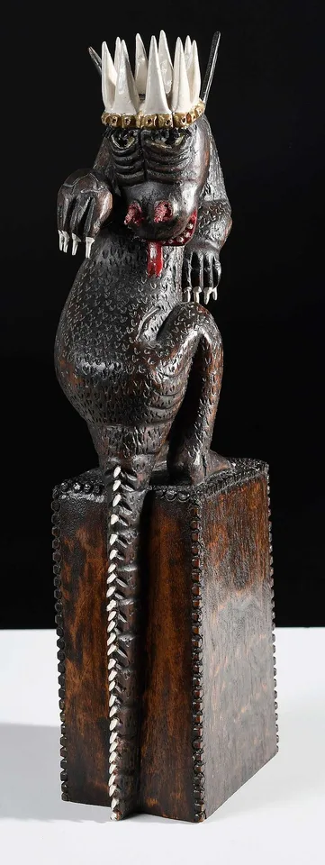 Ulysses Davis, Beast that Daniel Saw, carved