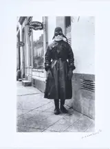 Jacques Henri Lartigue, Figural French Street Scene