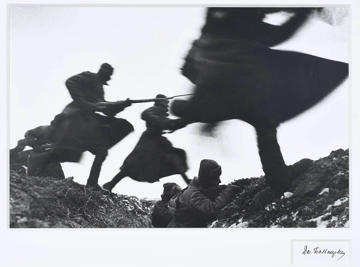 Dmitry Baltermants, Attack, 1941, gelatin silver print on matte paper