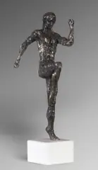 BIEGACZ by Waldemar Mazurek, brąz, podstawa kamienna, offered Jan 2020