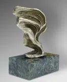 Bolesław Biegas, KOBIETA Z WOALEM