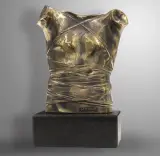 PANCERZ II (CUIRASSE II) by Igor Mitoraj, 1986, brąz polerowany, podstawa: kamień, sold Jan 2017