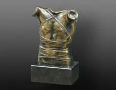 Pancerz by Igor Mitoraj, 1978, brąz, podstawa kamienna, sold Jun 2012