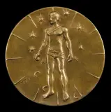 Igor Mitoraj, Medal z postacią młodzieńca, 1984, brąz