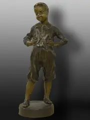 Mały gawrosz by Émile Laporte, brąz patynowany, offered Dec 2010