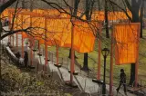 Bramy, Central Park, New York City by Christo, 1975-2009, offset barwny, papier, sold May 2010