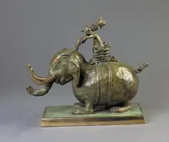 Słoń by Nn Nn, brąz patynowany, sold Apr 2001