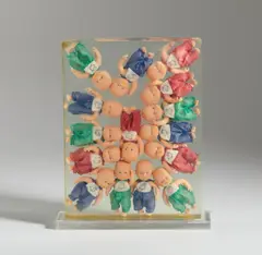 Arman, POUPEES, sculpture