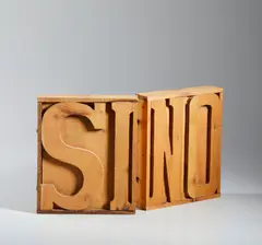 SI / NO by Mario Ceroli, sculpture, sold May 2025