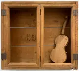 Mario Ceroli, STIPO CON VIOLINO