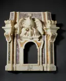 Tabernacolo in marmo bianco intarsiato in marmi vari, scolpito nella parte superiore a volute e con la figura allegorica del pellicano che nutre i propri piccoli by Scultore Centroitaliano Del Xvii-Xviii Secolo, sculpture, sold Dec 2023