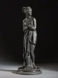 Venere Italica by Bronzista Italiano Del Xix-Xx Secolo, sculpture, sold Feb 2023