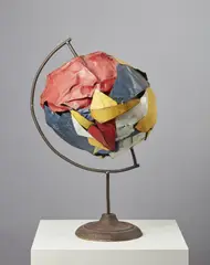 Faita Bonomo, Globe, sculpture