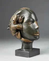 Giancarlo Marini, Donna con fiori, sculpture