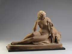 Guido Cacciapuoti, Fanciulla con cane, sculpture