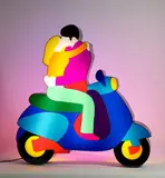 Marco Lodola, Vespa, sculpture