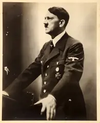 Heinrich Hoffmann, Hitler, photograph