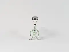 Massimo Lunardon, Alieno, 2015, Borosilicate glass, mirrored