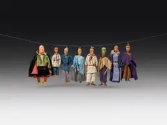 Carry Hauser, Eight marionettes