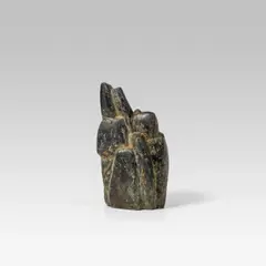 Rudolf Kedl, Weibliche Kathedrale, 1984, Serpentin; Unikat