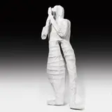 Tone Fink, Untitled (weit oben gespalten), ca. 1980, wire, newsprint, wheat paste, dispersion paint; unique copy