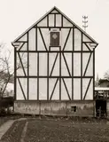 Bernd und Hilla Becher, 2 Blätter: Fachwerkhäuser des Siegener Industriegebiets