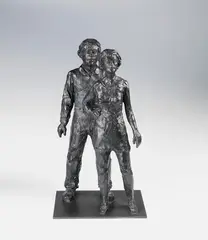 Stephan Balkenhol, Paar, 2005, Bronze, schwarz und grün patiniert