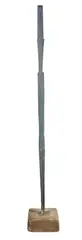 Christa von Schnitzler, Stele, 1977, Bronze