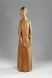 Fini Moroder, Frauenfigur mit Teller, Sculpture