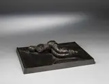 Edgar Augustin, Liegende Figur, 1971, Bronze