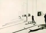 László Moholy-Nagy, "Neue Einrichtung in Museen: Jeder kann sich sein Bild schießen", 1925, Photography