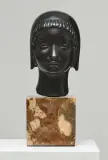 Henryk Kuna, Głowa dziewczynki w kapturku, 1910, brąz, odlew późniejszy