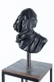 Tomasz Górnicki, Oppressed I, 2017, brąz, postument stalowy