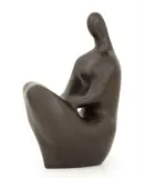 Siedząca, 1956 (odlew z 2017 r.) by Tadeusz Łodziana, brąz patynowany, sold Sep 2022